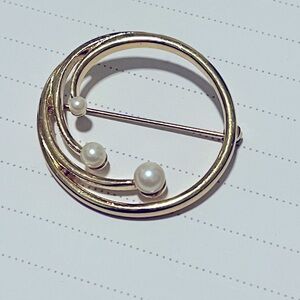 Monet Gold Brooch with Faux Pearls